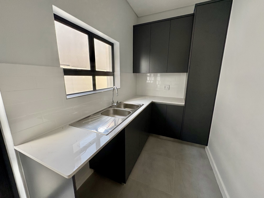4 Bedroom Property for Sale in Sandown Western Cape
